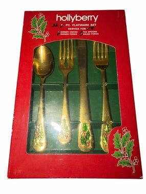 Hollyberry flatware 32 piece set and 4 serving utensils